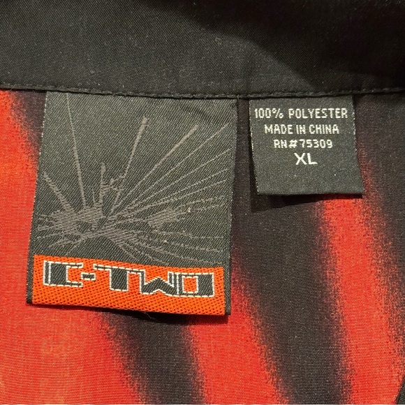 C-Two Men’s XL Black Red Tribal Flame Fire Print Button Down Shirt Y2K Bowling - Picture 6 of 6